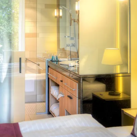 Favorite Parkhotel Mainz Exterior photo