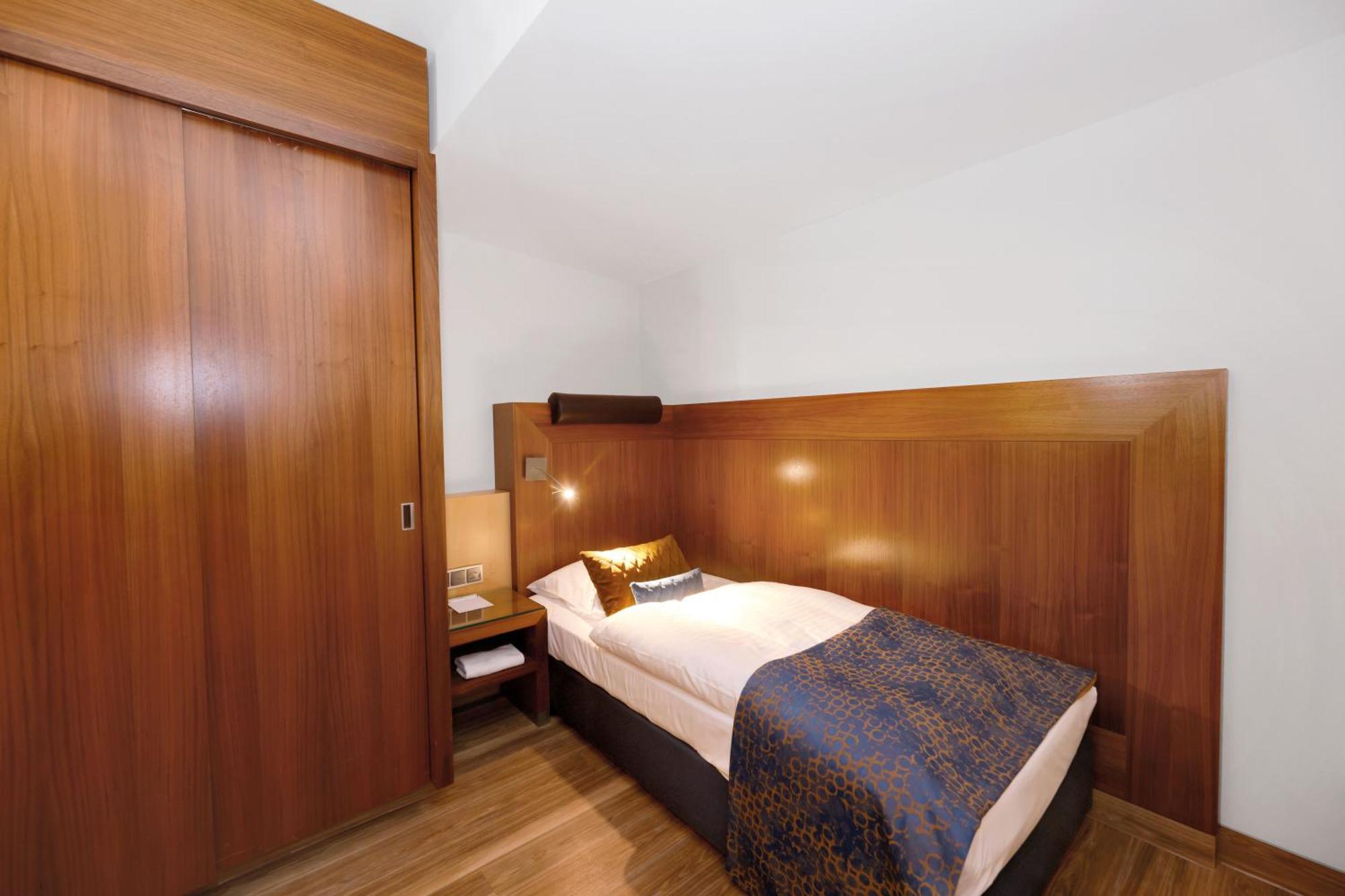 Favorite Parkhotel 4*