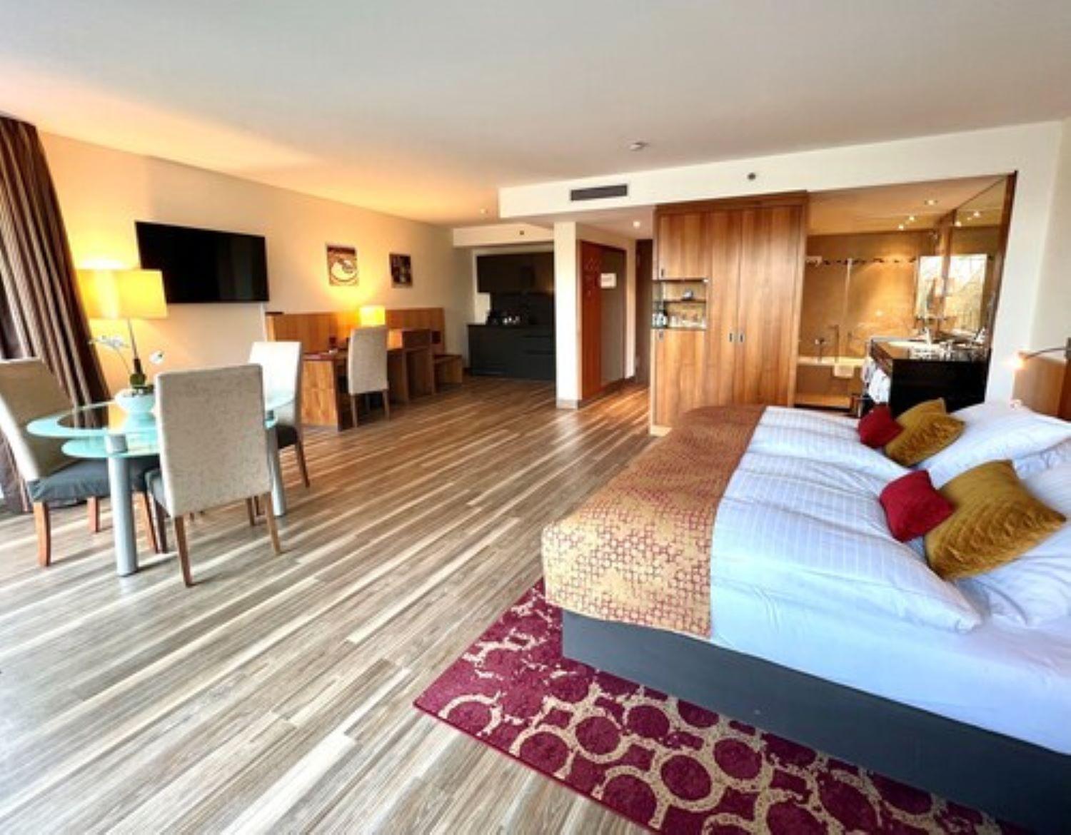 Favorite Parkhotel Hotel 4*