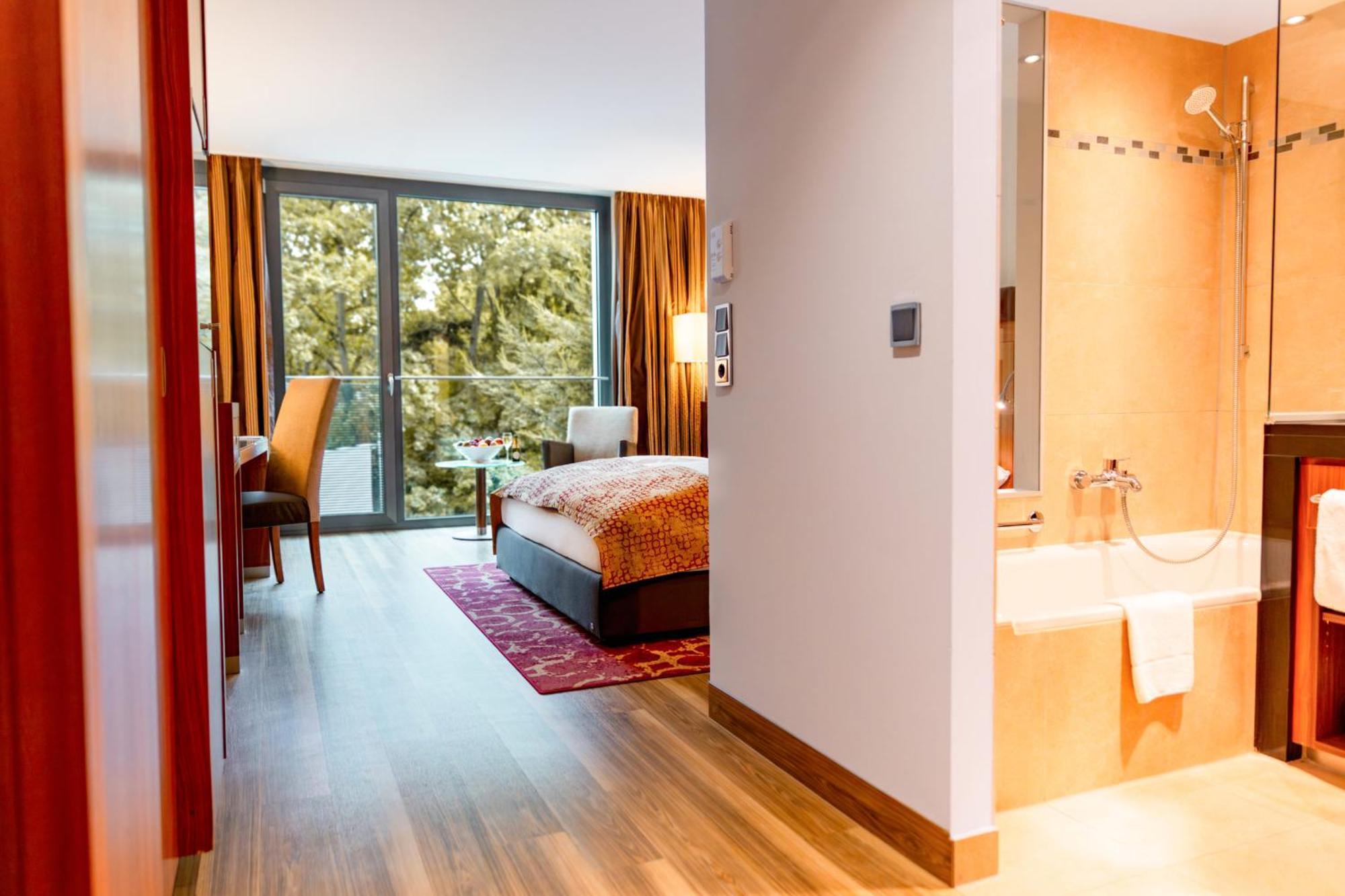 Favorite Parkhotel Hotel 4*