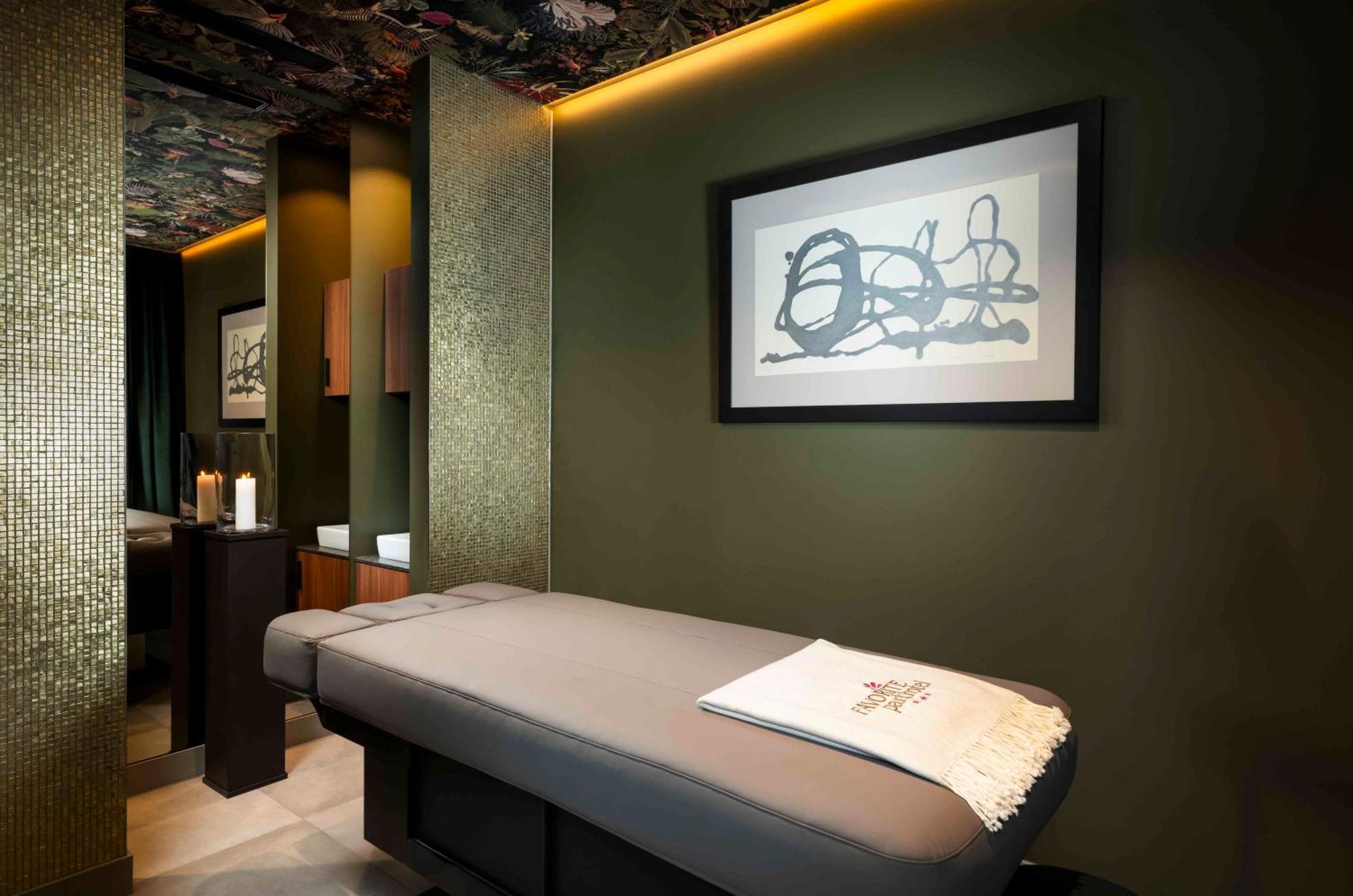 Favorite Parkhotel Hotel 4*
