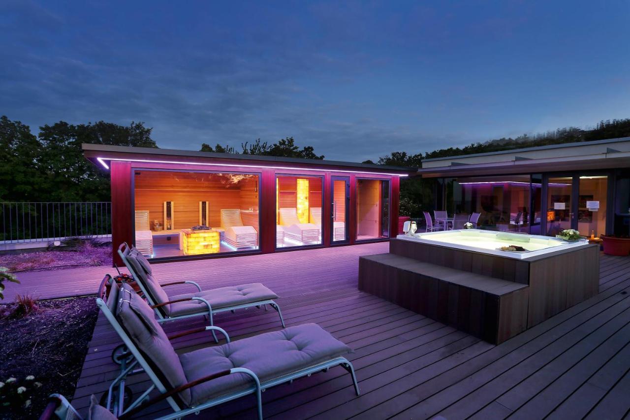 Hotel Favorite Parkhotel 4*
